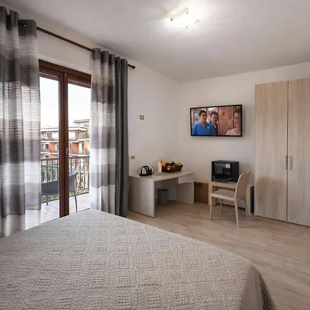 Vendégház English *